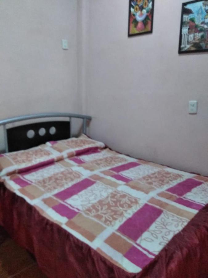 Bed and Breakfast El Rincon De Mis Abuelitos Куэтсалан-дель-Проґресо Екстер'єр фото